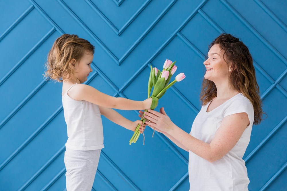 Anneler Günü'ne Özel Çiçekler ile Annenizi Mutlu Edin